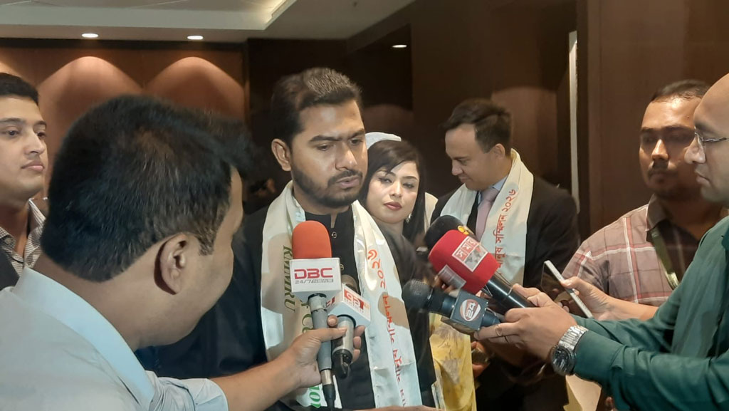 আটকে পড়া সৌদিপ্রবাসীদের ভিসার মেয়াদ বাড়াতে আলোচনা চলছে