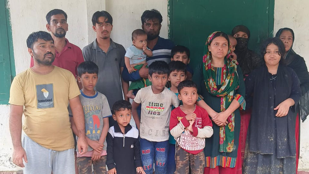 বড়লেখা সীমান্ত দিয়ে ১৬ জনকে পুশ ইন বিএসএফের