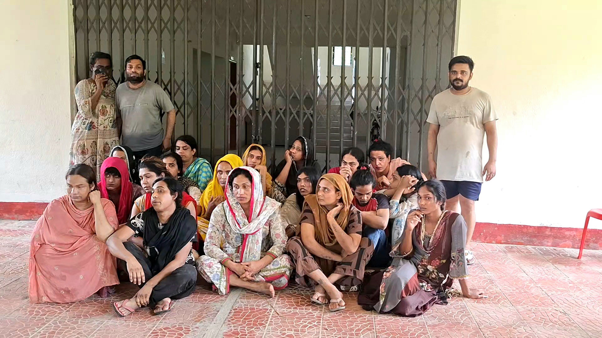 দুর্গাপুর সীমান্ত দিয়ে ২১ জনকে পুশইন বিএসফের