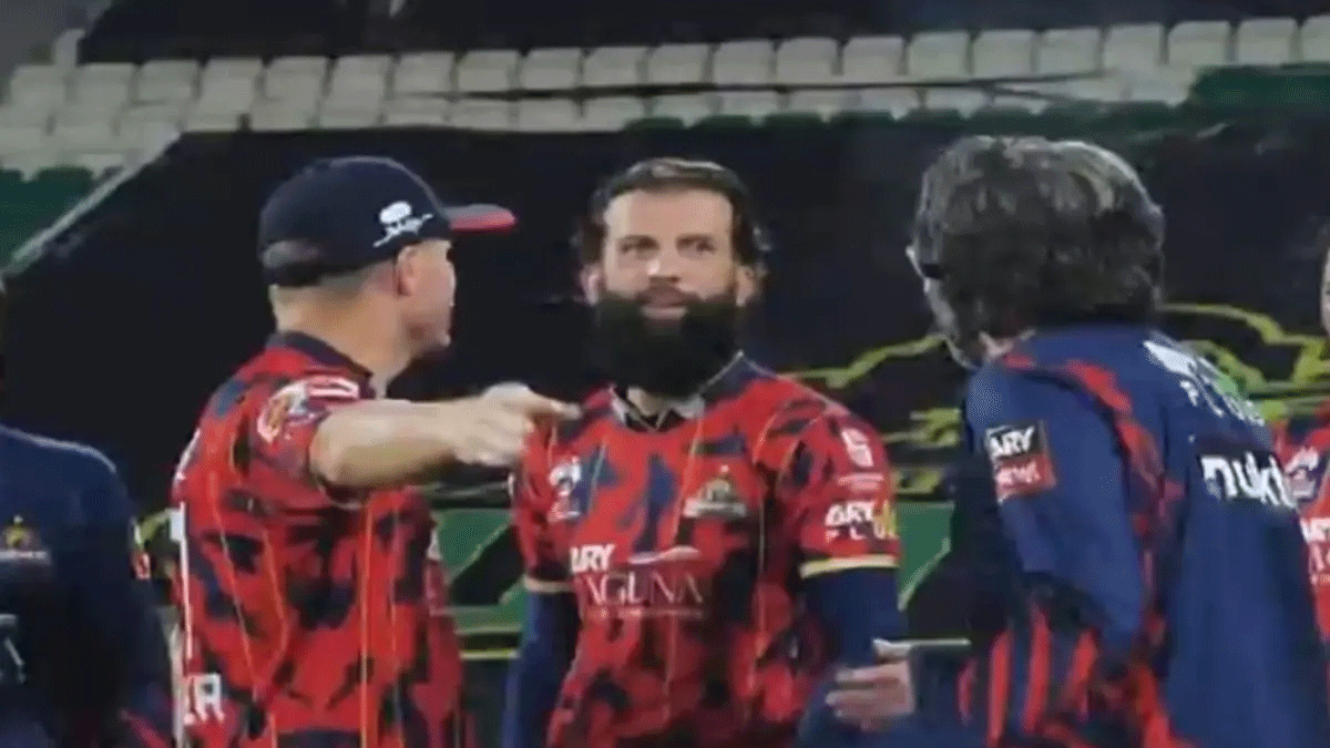 মঈন আলীর সঙ্গে বিবাদের গুঞ্জন, কী বলছেন ওয়ার্নার