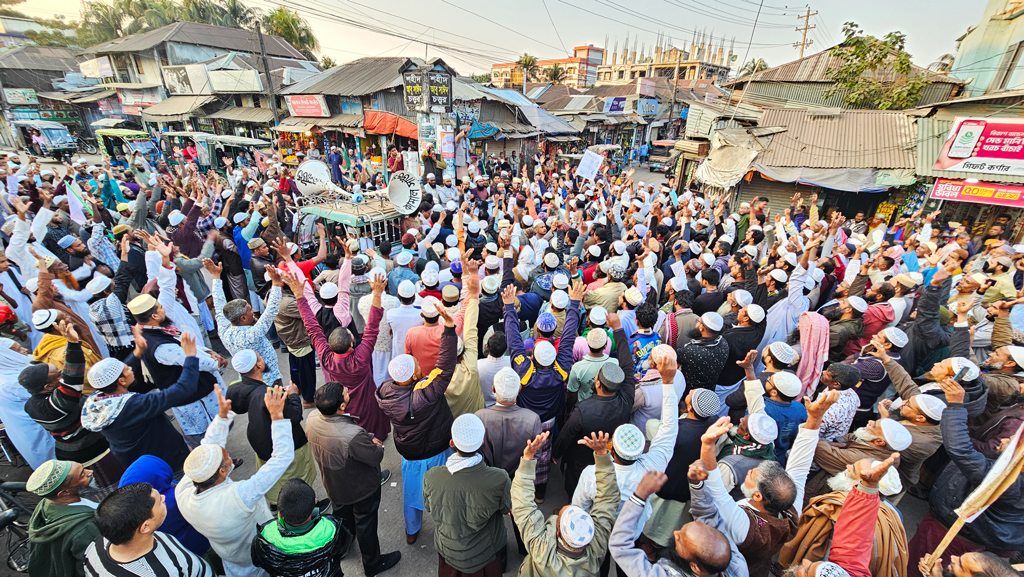 পাথরঘাটায় জামায়াতের কর্মিসভায় হামলার অভিযোগ, ১৫ জন আহত হওয়ার দাবি