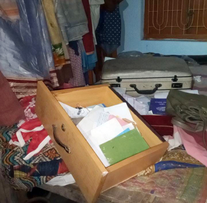পুঠিয়ায় একই দিনে শিক্ষক ও প্রবাসীর বাড়িতে চুরি