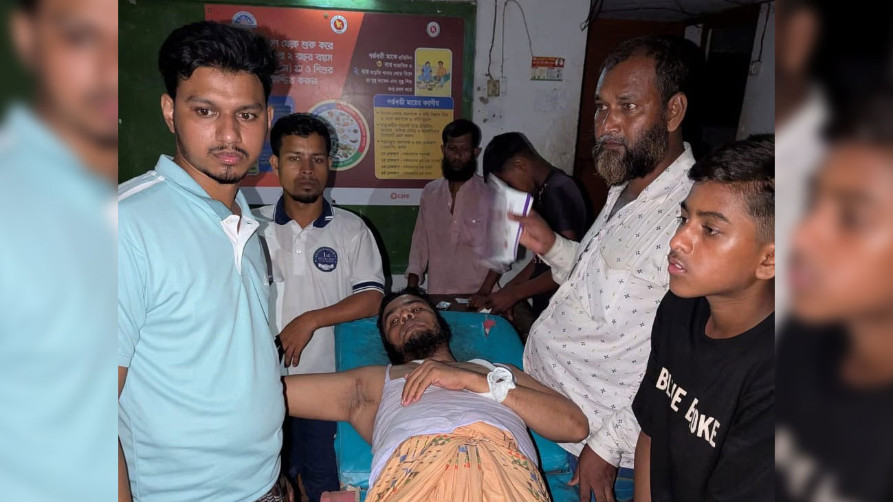 রাতভর ভিপি নুরকে অবরুদ্ধ করে রাখলেন বিএনপির নেতা-কর্মীরা