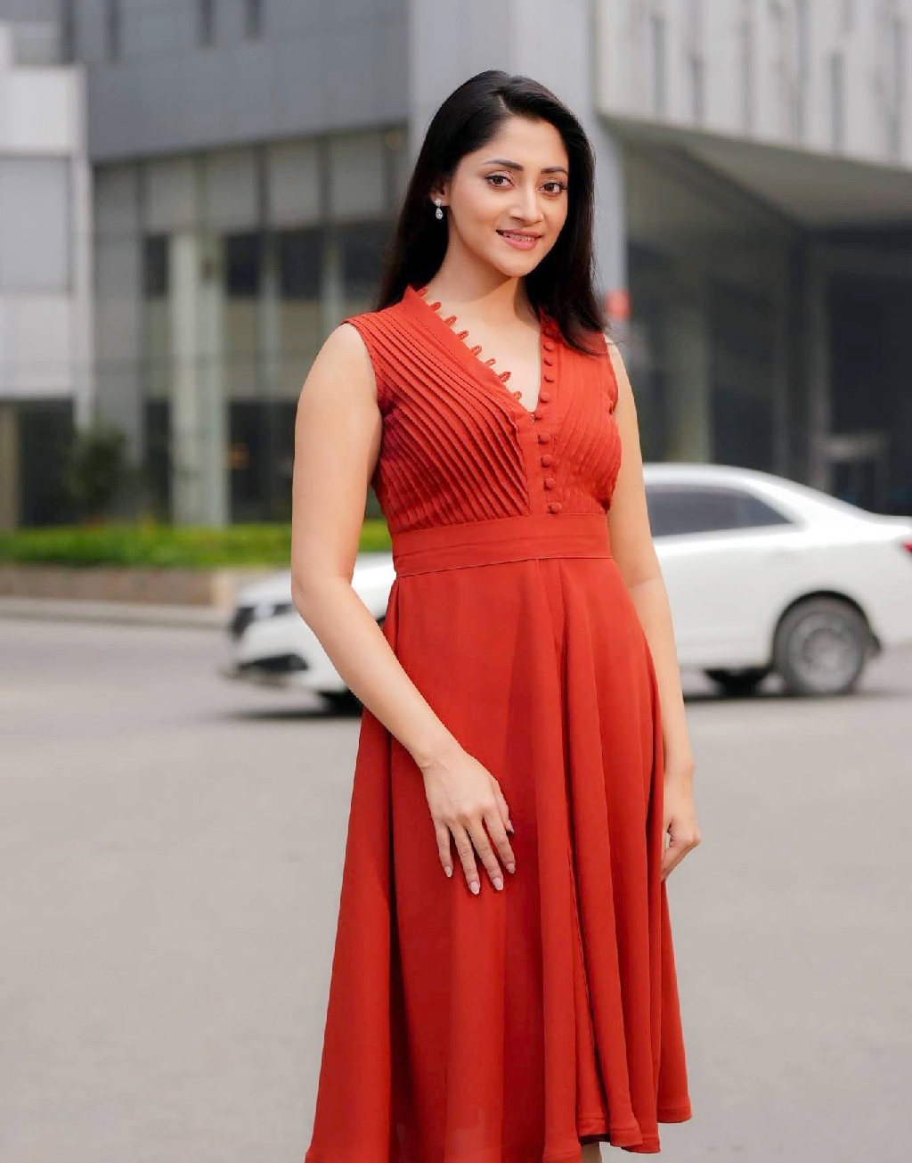 অর্থ আত্মসাতের মামলায় গ্রেপ্তার বাবা, তাঁকে না জড়ানোর অনুরোধ পূজা চেরির