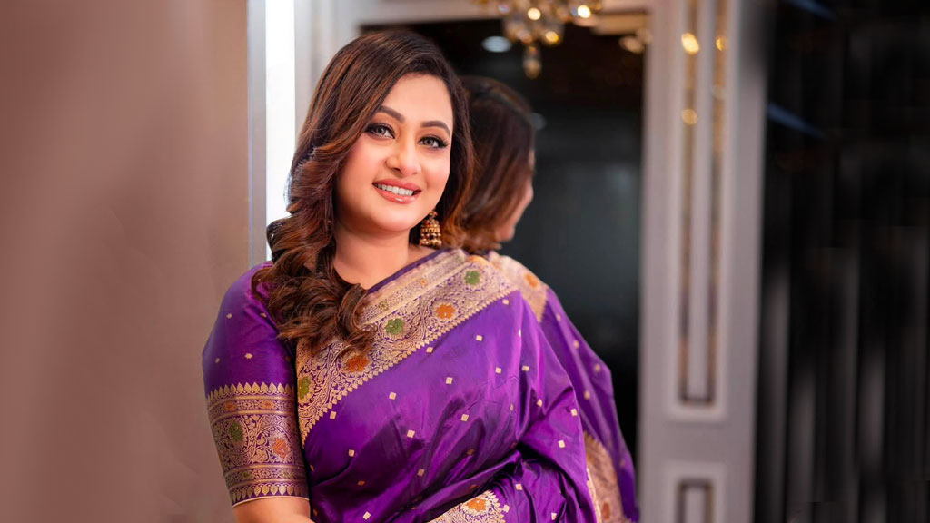 মিষ্টি মেয়ের ইমেজ ভেঙে পর্দায় ভিলেন হতে চান পূর্ণিমা