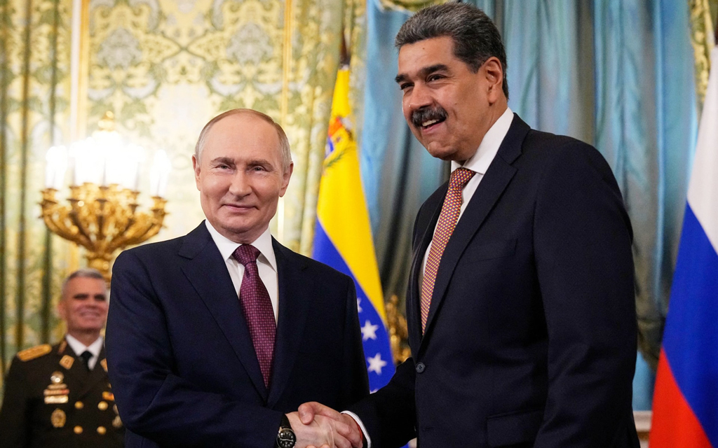 ট্রাম্পের হাতে মাদুরোর পতন রাশিয়া ও সৌদি আরবকে যেভাবে বিপদে ফেলবে