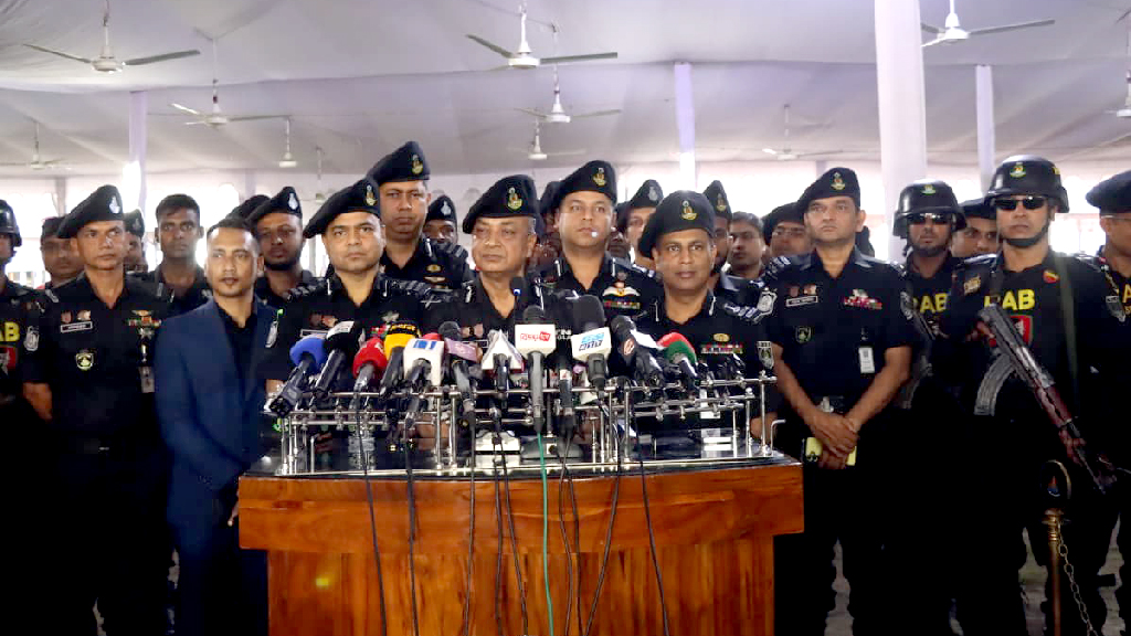 ঈদে নাশকতার কোনো সুনির্দিষ্ট হুমকি নেই: র‍্যাব ডিজি