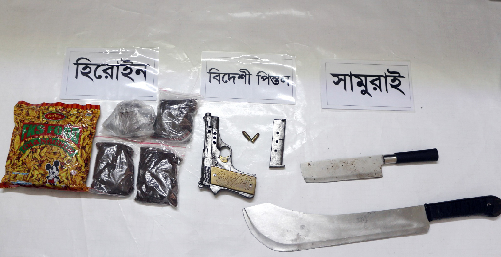 রাজধানীতে রাতভর র‌্যাবের অভিযান, দুই শীর্ষ সন্ত্রাসীসহ আটক ১৫