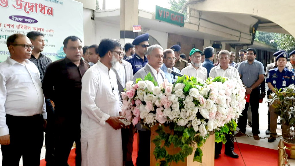 ঢাকার চাপ কমাতে কমিউটার ট্রেন নেটওয়ার্ক বাড়ানোর পরিকল্পনা: শেখ রবিউল আলম