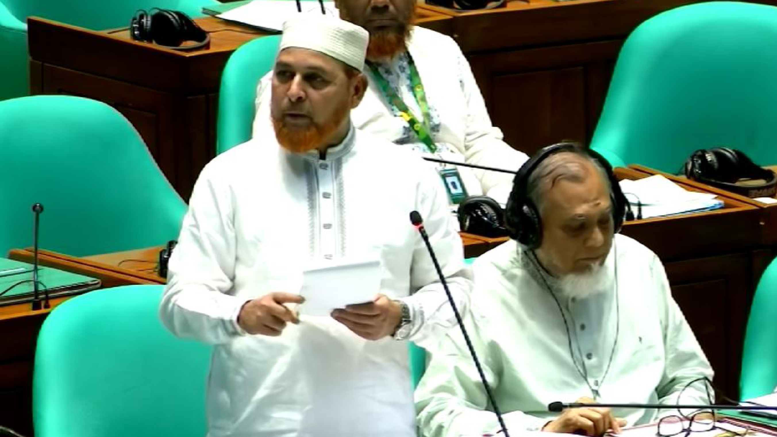 সরকার দলের লোকই নিরাপদ নয়, জনগণ কীভাবে নিরাপত্তা পাবে: জামায়াতের এমপি