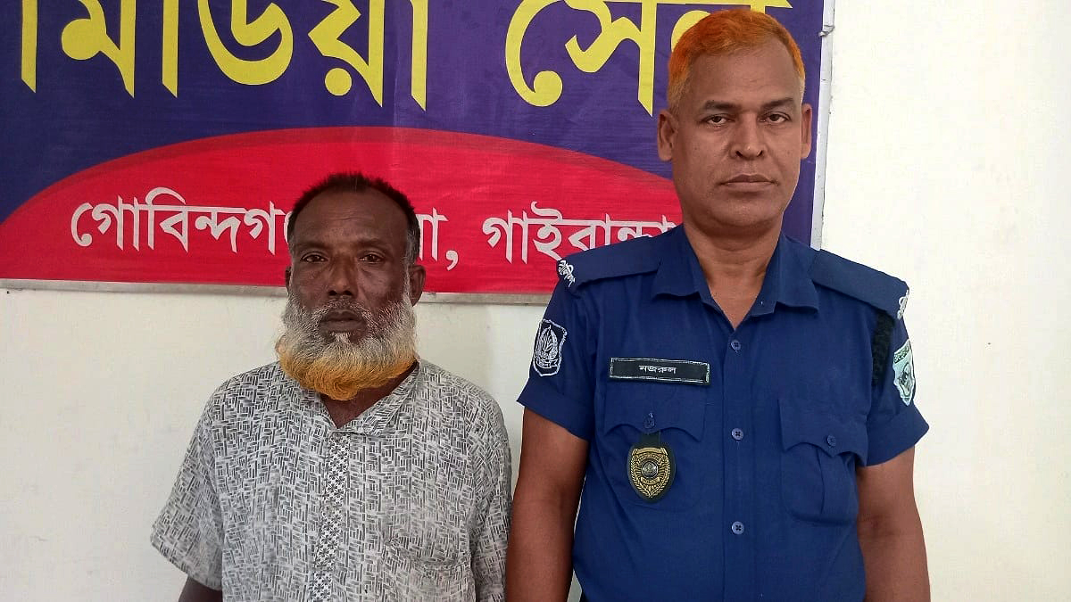 রাতে ‘গরু চুরি’, সকালে পাশের গ্রামের বউভাত থেকে আটক ১