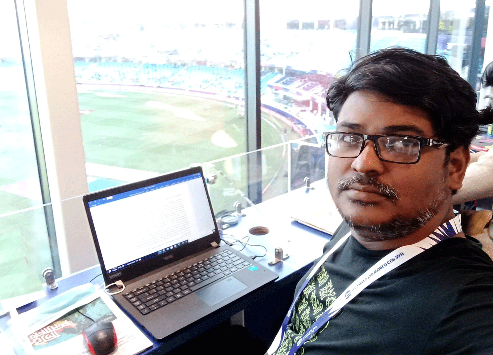 চাকরি ছেড়েও মায়ের কাছে থাকা হলো না সাংবাদিক রাজুর