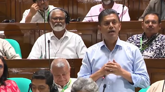 শিক্ষার্থীরা গুপ্ত রাজনীতি দেখতে চায় না: সংসদে বিএনপি হুইপ