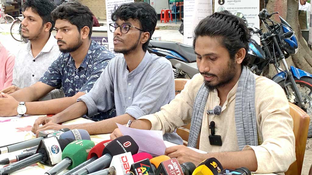 রাবিতে সংঘর্ষ, ‘রাজাকার, জামায়াত-শিবির’ বলে বুলিংয়ের অভিযোগ