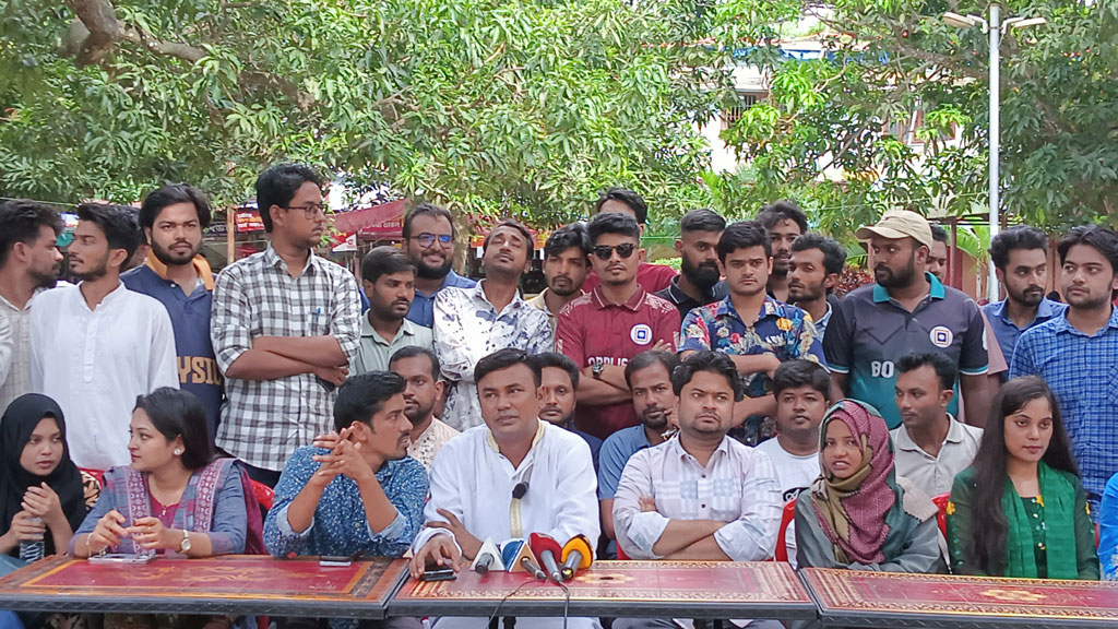রাবিতে বামদের মধ্যেও শিবির ঢুকে গেছে: ছাত্রদল নেতা আমান