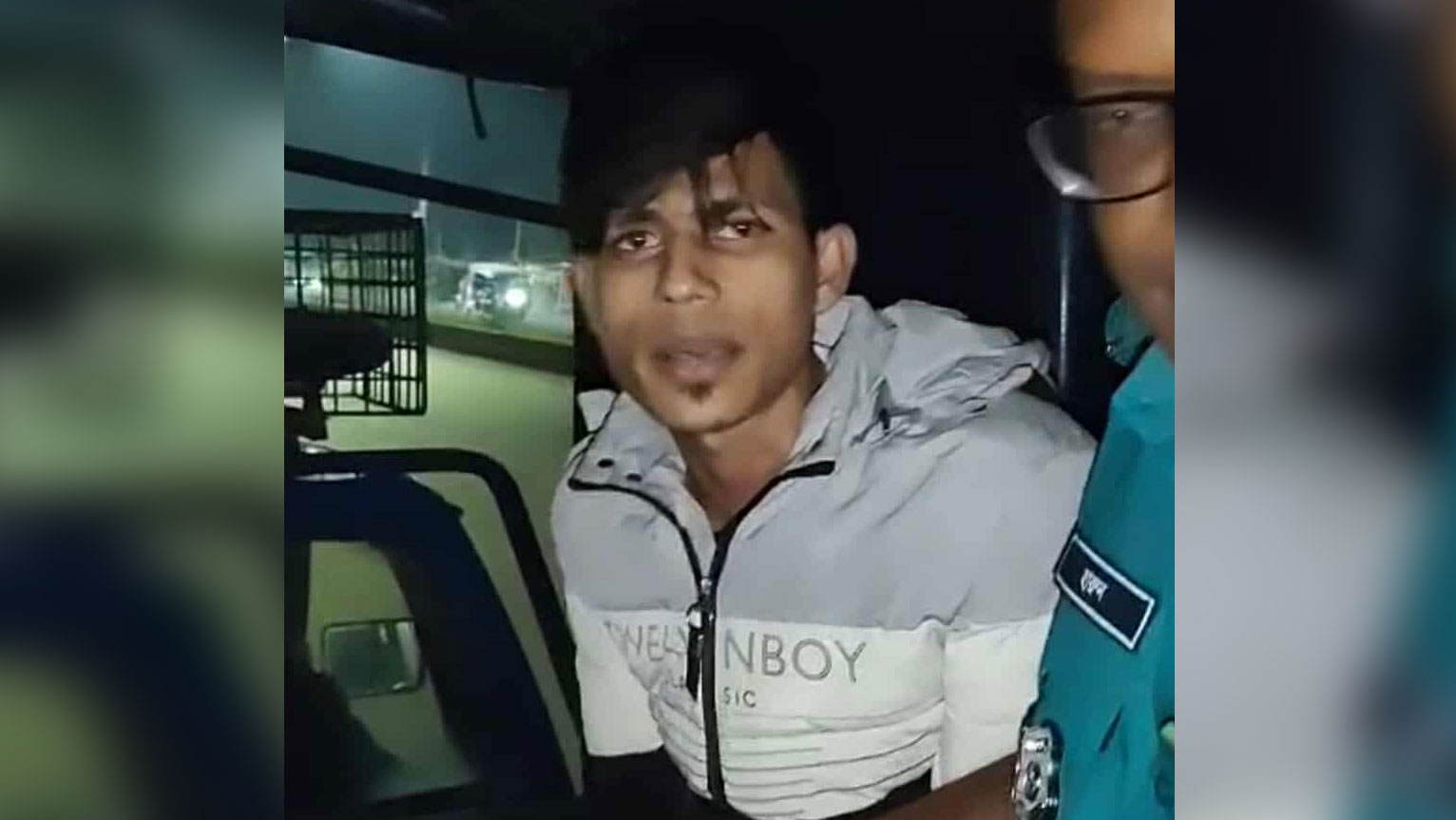 রাজশাহী বিশ্ববিদ্যালয়ে নিষিদ্ধ ছাত্রলীগ নেতা আটক