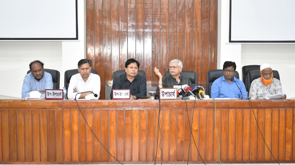 রাকসু নির্বাচনে সেনা আনার কোনো পরিকল্পনা নেই: উপাচার্য