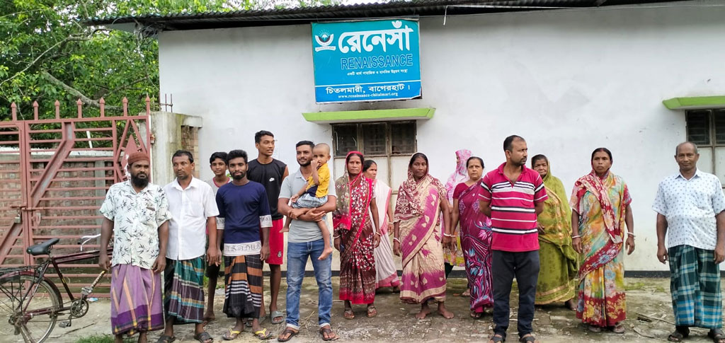 মুনাফার লোভ দেখিয়ে কোটি টাকা নিয়ে সপরিবারে উধাও