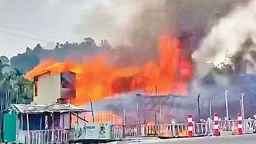 পর্যটনকেন্দ্রে মৃত্যুফাঁদ, দায় এড়ানোর সুযোগ নেই