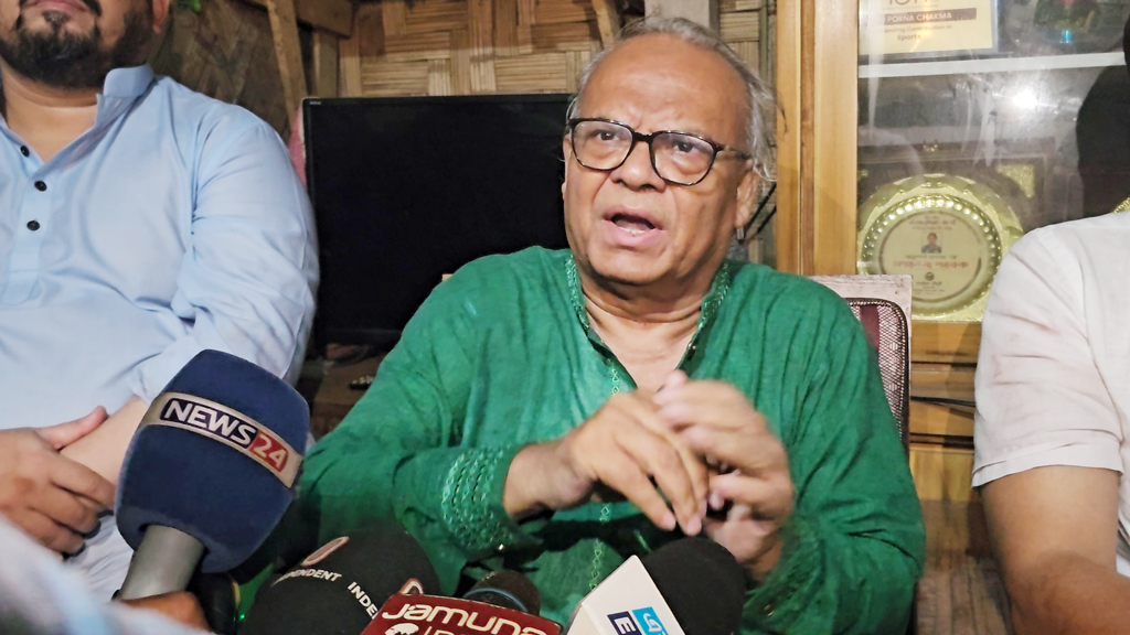 সংস্কারের কথা বলে নির্বাচন পেছানোর ষড়যন্ত্র করতে দেওয়া হবে না: রিজভী