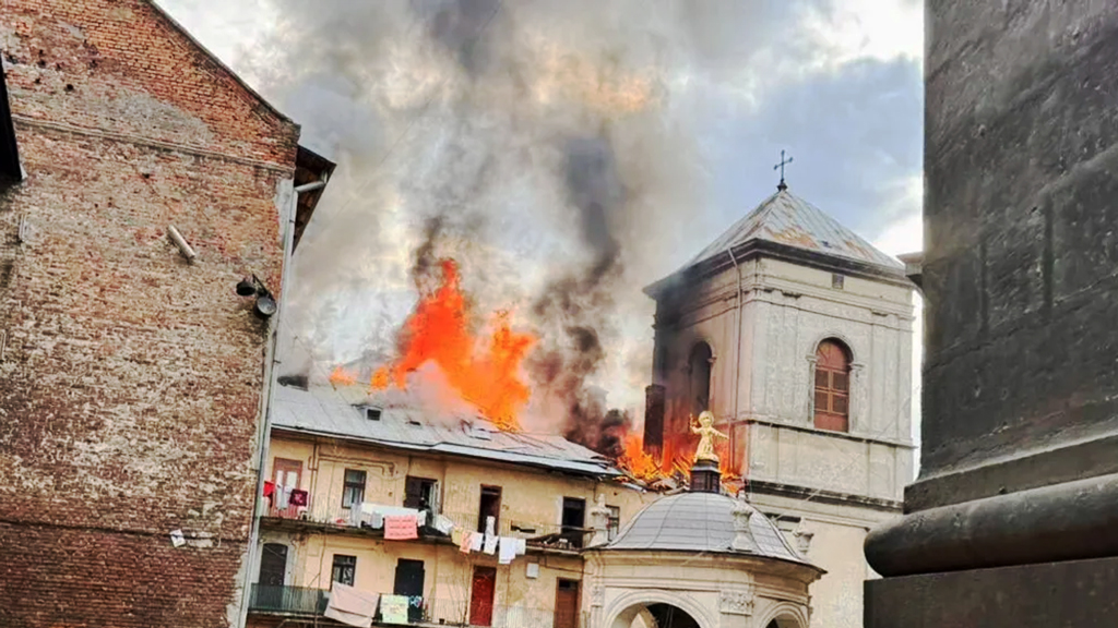 আকাশপথে ইউক্রেনে বড় হামলা রাশিয়ার, ছুড়ল ৯৪৮টি ড্রোন