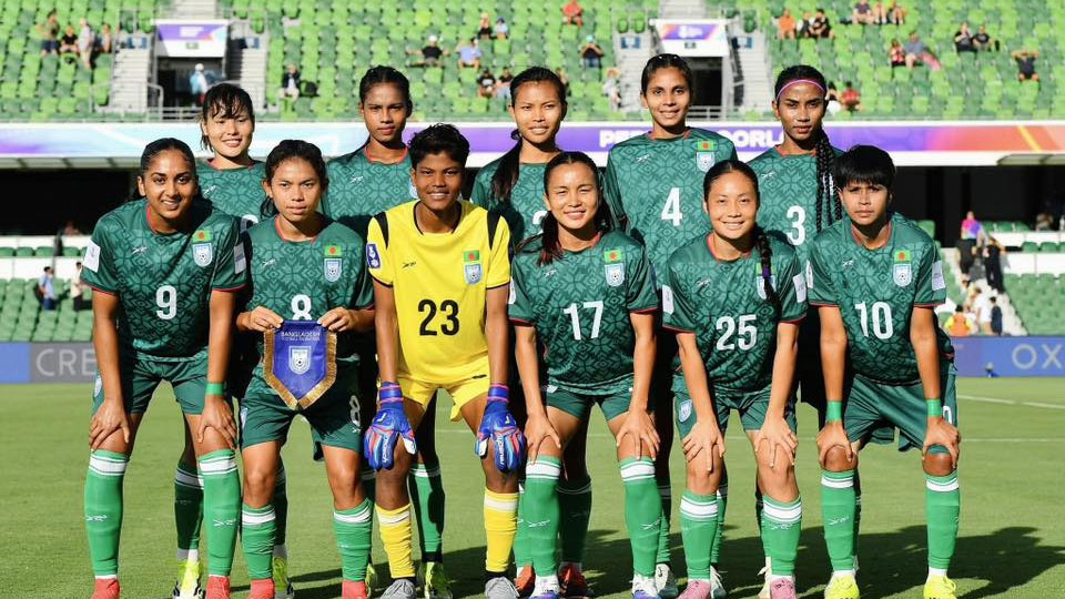 এশিয়ান কাপে না হলেও সাফের আগে দেশের বাইরে ক্যাম্প করবেন ঋতুপর্ণারা