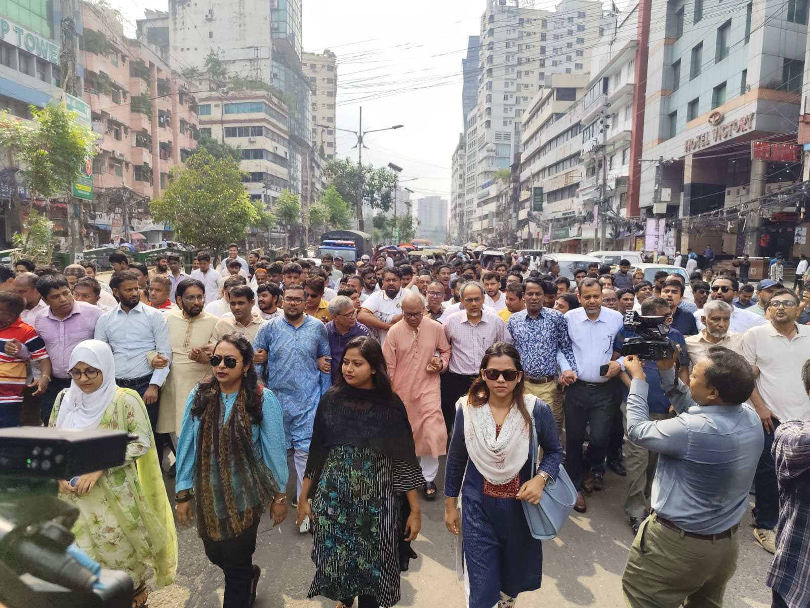 ফ্যাসিবাদের উঁকি দেওয়ার চেষ্টা প্রতিহত করা হবে: রিজভী