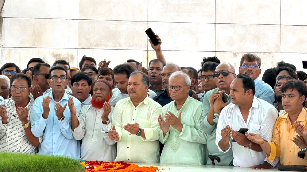 জ্বালানিসংকটের জন্য সরকার দায়ী নয়, প্রাকৃতিক: রিজভী