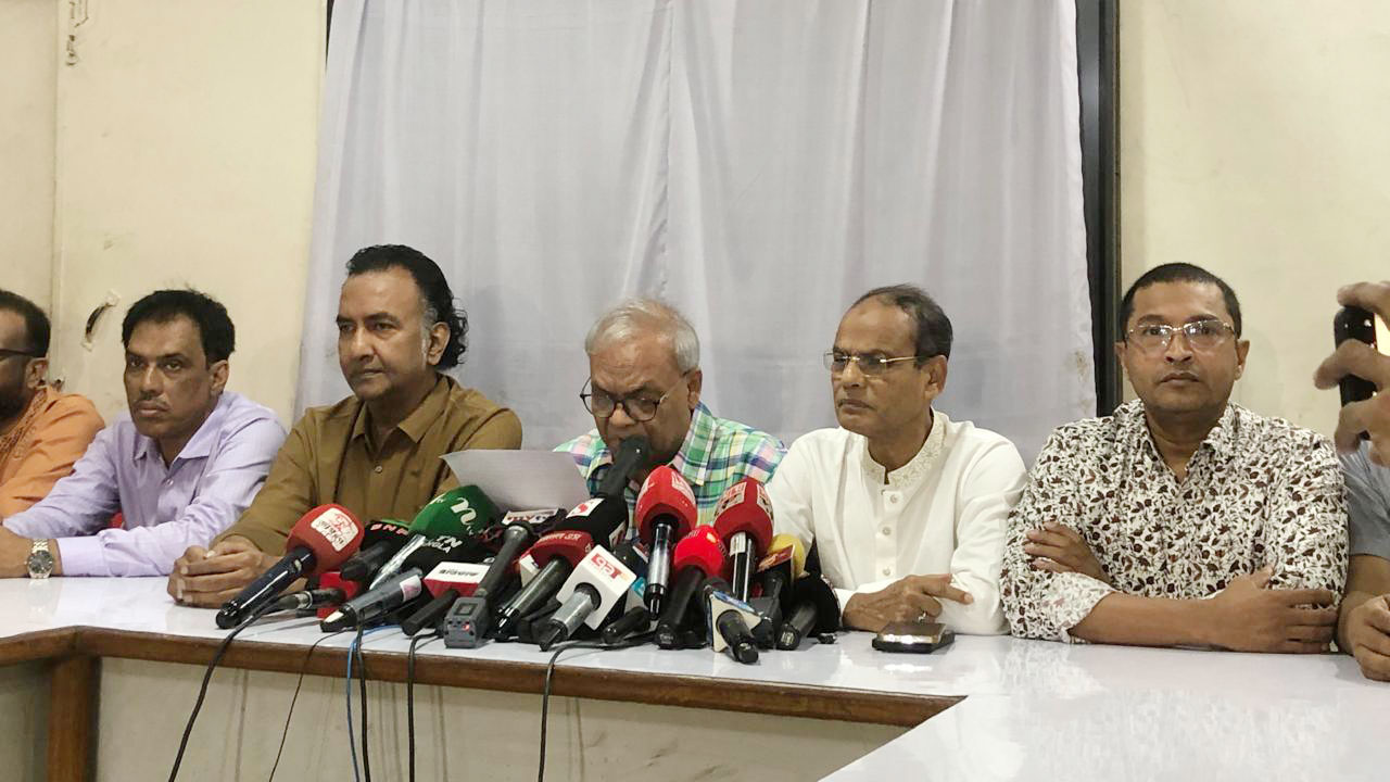 বিএনপির মনোনয়ন তালিকা নিয়ে বিভ্রান্তি ছড়ানো হচ্ছে: রিজভী