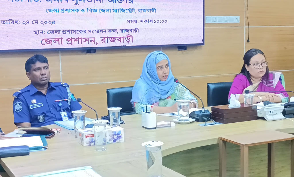 ঈদে দৌলতদিয়া-পাটুরিয়া নৌ-রুটে চলবে ১৭ ফেরি ও ২০ লঞ্চ