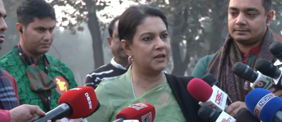 প্রতিপক্ষ পেছন দিক থেকে আঘাত করার অপচেষ্টা করছে: রিজওয়ানা হাসান