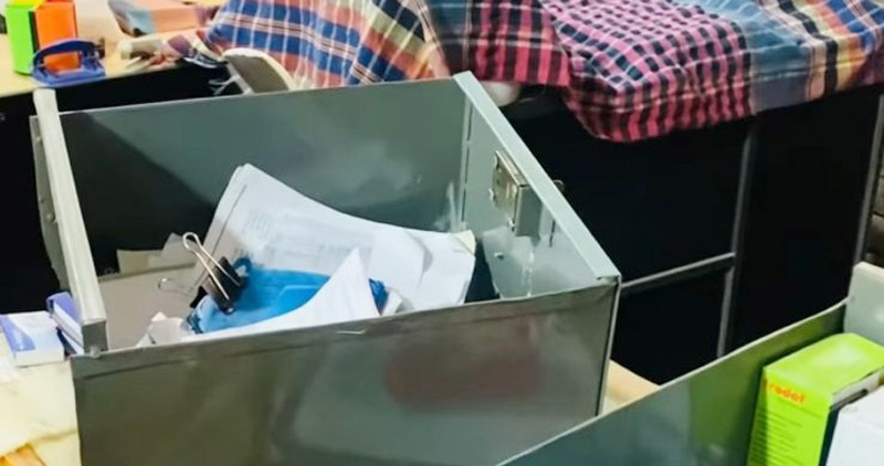 তানোরে নৈশপ্রহরীকে বেঁধে রেখে হিমাগারে ডাকাতি