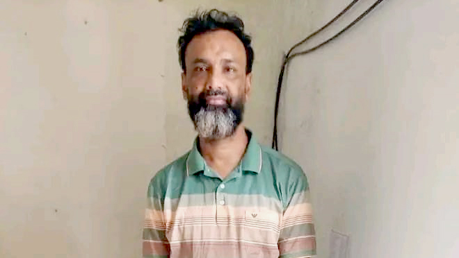 বিএনপি নেতার বাড়ি থেকে গ্রেপ্তার স্বেচ্ছাসেবক লীগ নেতা