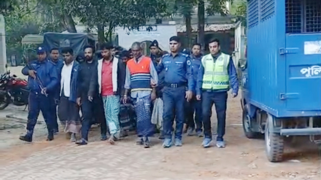 অপারেশন ফার্স্ট লাইট-২: ১১ ডাকাতসহ গ্রেপ্তার ৬৪