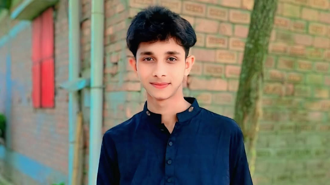 নির্মম হামলায় জীবন-মৃত্যুর সন্ধিক্ষণে কিশোর শিহাব