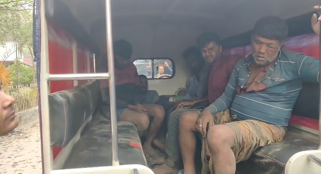 রাজশাহীতে ৮ ডাকাতকে গণপিটুনি, একজনের মৃত্যু