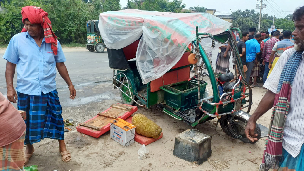 রাজশাহীর পুঠিয়ায় ট্রাক-অটোরিকশা সংঘর্ষে দুই ভাই নিহত, আহত ২