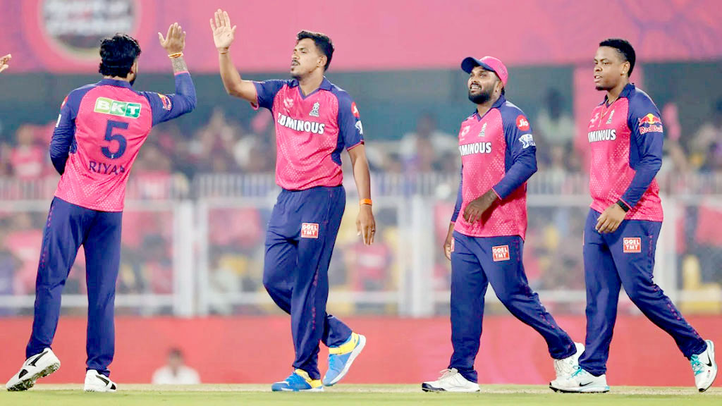 আইপিএলে এক রাতে একাধিক বাজে খবর পেল রাজস্থান