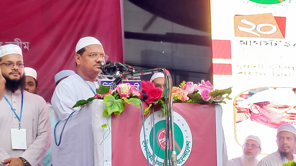 নির্বাচনের জন্য এখনো লেভেল প্লেয়িং ফিল্ড তৈরি হয়নি: রেজাউল করীম