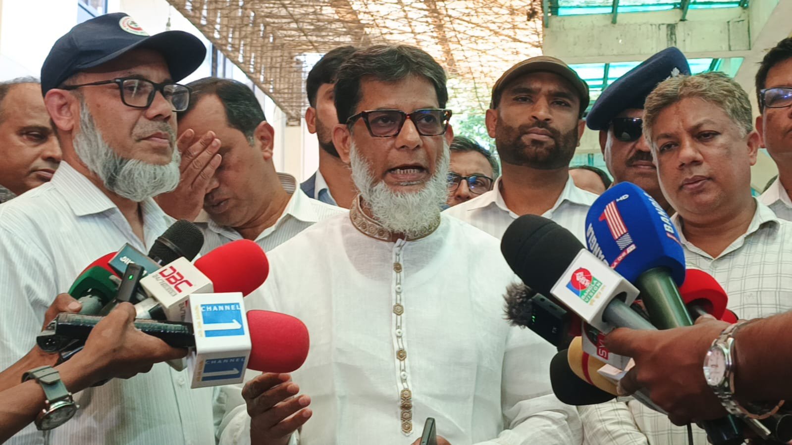 সরকার যেভাবে রেলে সেবা দিতে চায়, তাতে সীমাবদ্ধতা রয়েছে: রেল প্রতিমন্ত্রী
