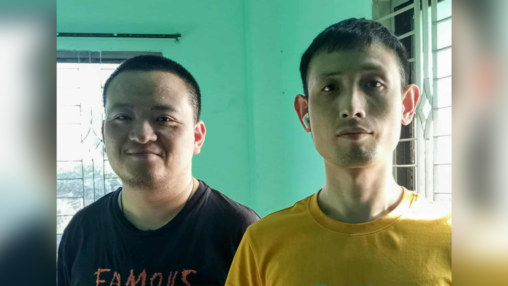 ভিওআইপি সরঞ্জামসহ রামগড়ে আটক চীনা দুই নাগরিকসহ তিনজনকে গ্রেপ্তার দেখাল পুলিশ