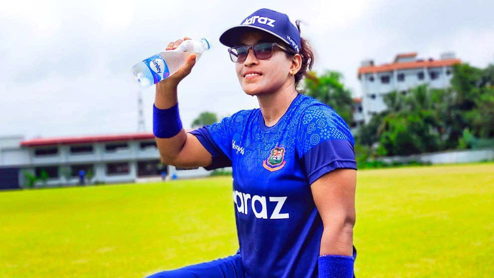 ক্যারিয়ার ধ্বংসের দায়ে বিসিবির কাছে বিচার চাইলেন ক্রিকেটার রুমানা