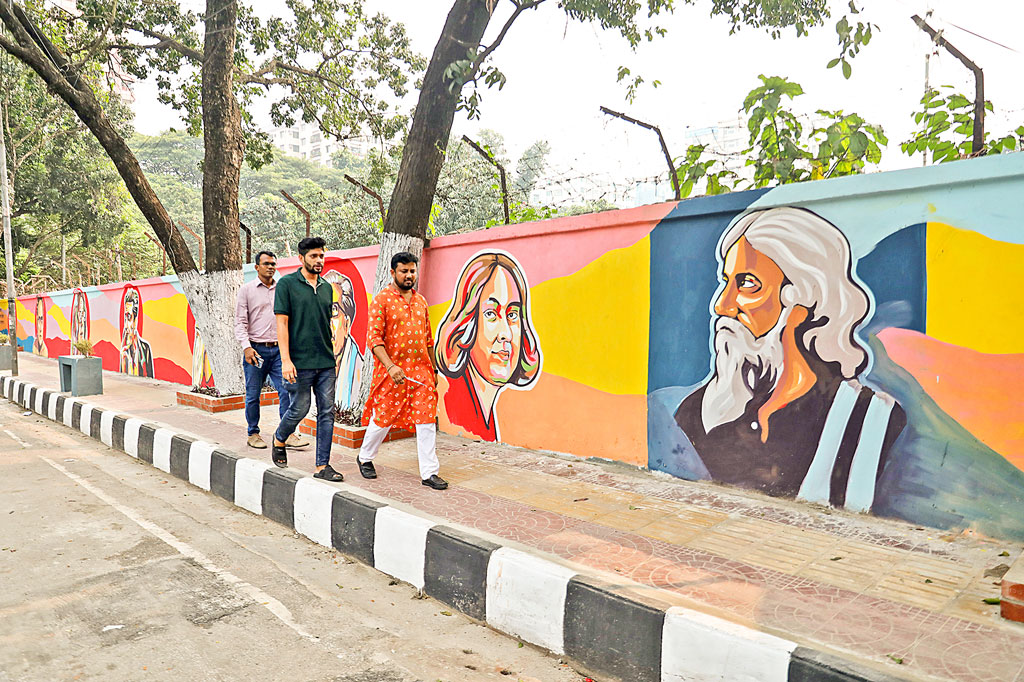 কৃষণ চন্দর, ঘৃণা ও দুধকলা দিয়ে পোষা কালসাপ
