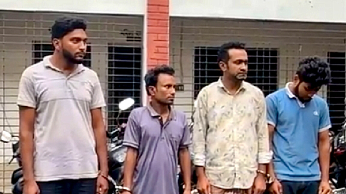 আদালতে এসআইয়ের মোটরসাইকেল চুরি, খুঁজতে গিয়ে মিলল আরও ৯টি