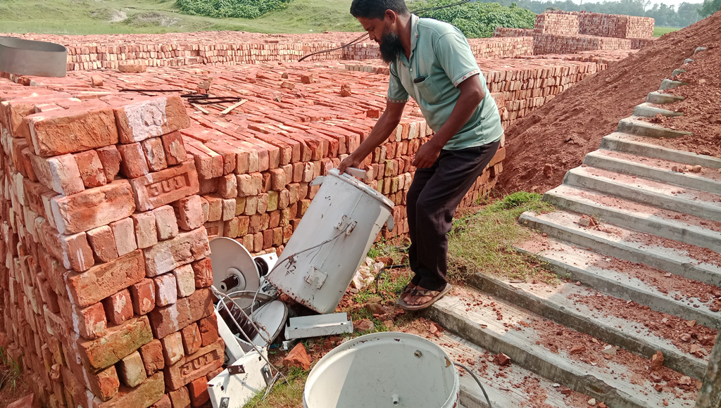 এক মাসে ১২টি ট্রান্সফরমার চুরি