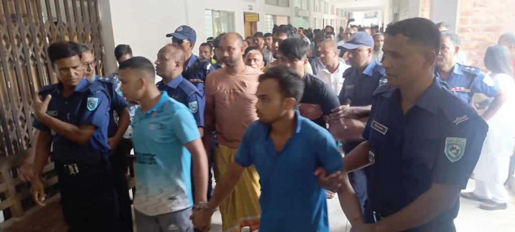 গঙ্গাচড়ার হিন্দুপল্লিতে হামলা: গ্রেপ্তার পাঁচজন কারাগারে, রিমান্ড শুনানি কাল