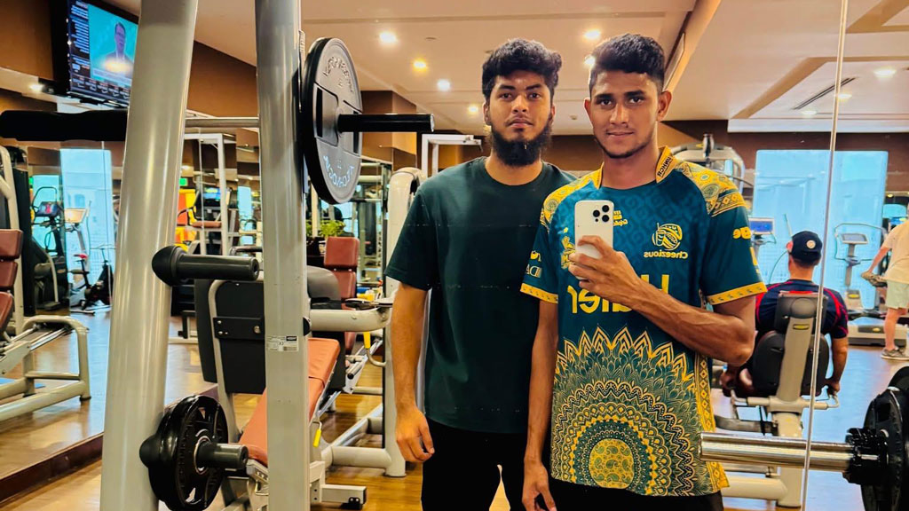 পাকিস্তান থেকে ফিরে আসছেন রানা-রিশাদ, কিন্তু কবে