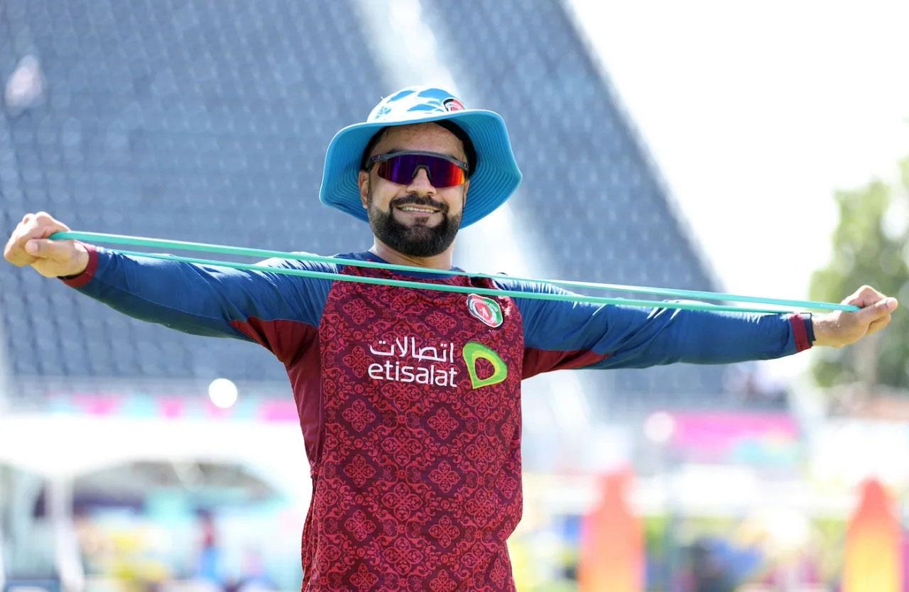 পাকিস্তান-আফগানিস্তান ম্যাচে ‘উচ্ছৃঙ্খল’ দর্শকদের বিশেষ বার্তা দিলেন রশিদ
