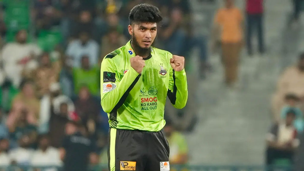 ফাইনালে নেই সাকিব, একাদশে রিশাদ