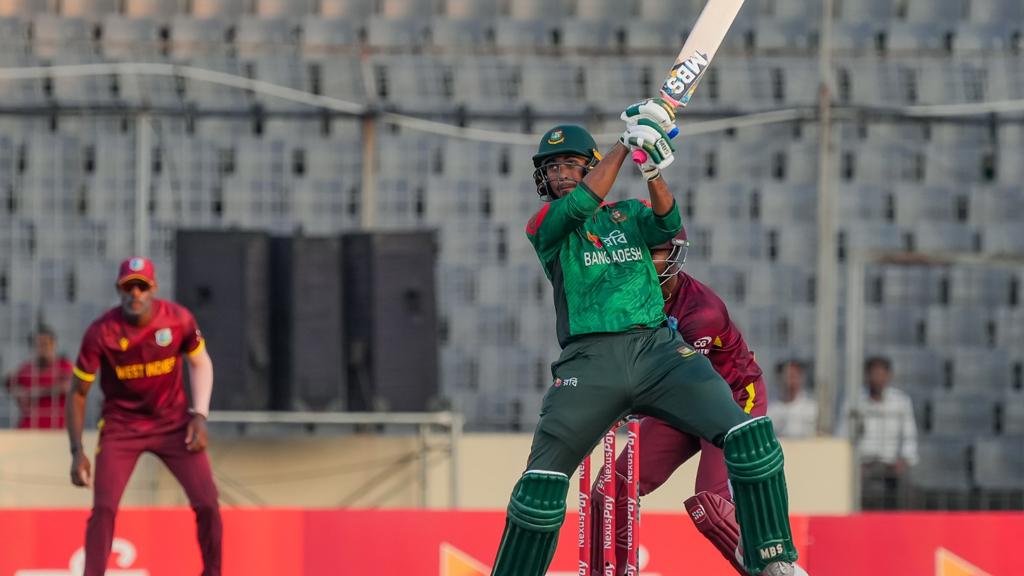 দক্ষতায় ঘাটতির সঙ্গে দায় ভুল সিদ্ধান্তেরও
